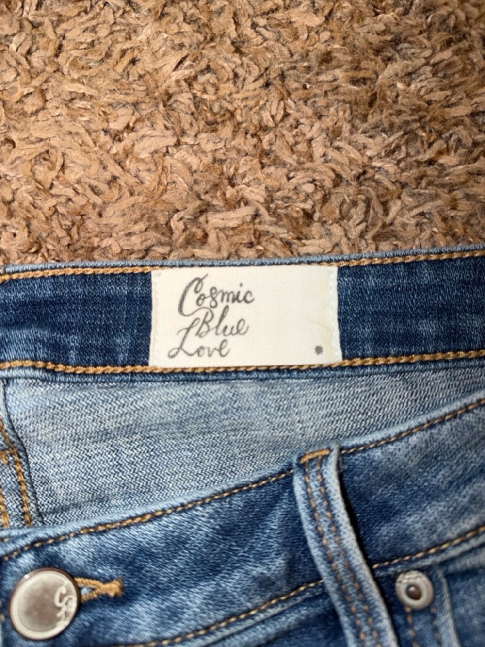 Cosmic Blue Love Cropped Jeans with Frayed Hem 16W - Picture 3 of 5